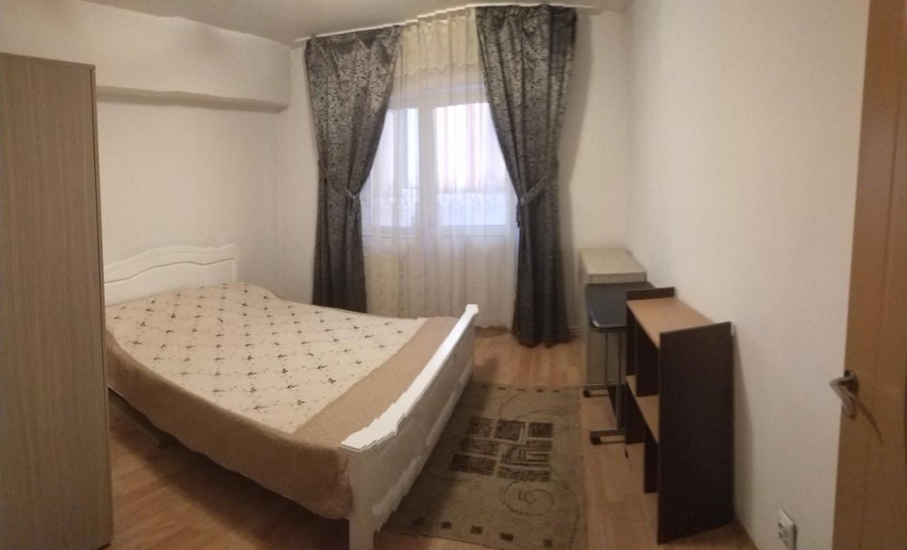 Alpha Apartment Iasi Exterior photo